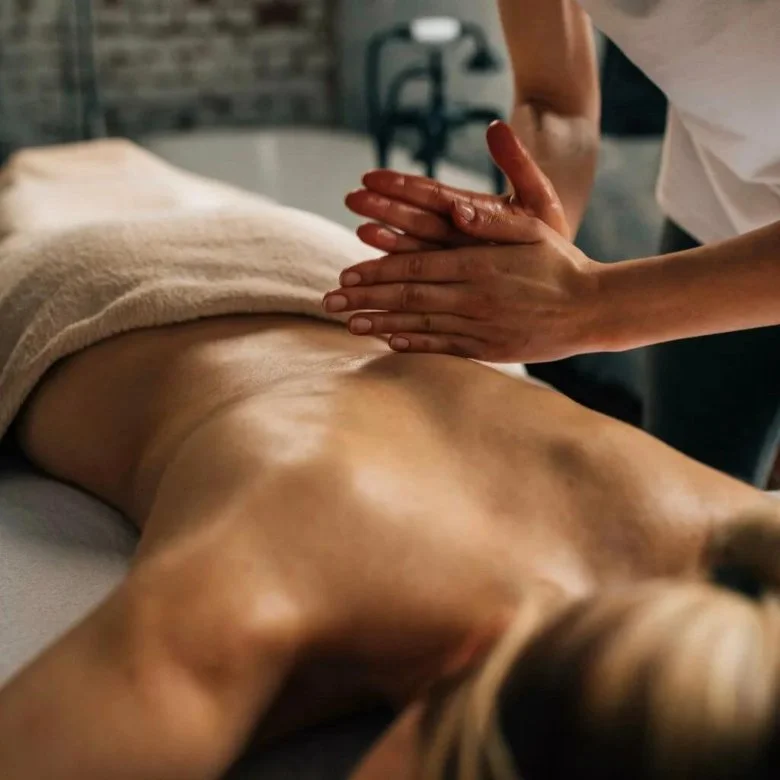 Массаж спины (спортивный)